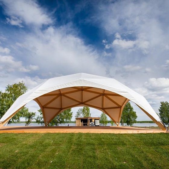 Outdoor Camping And Glamping - 투명 PC 돔 하우스 별빛 하늘